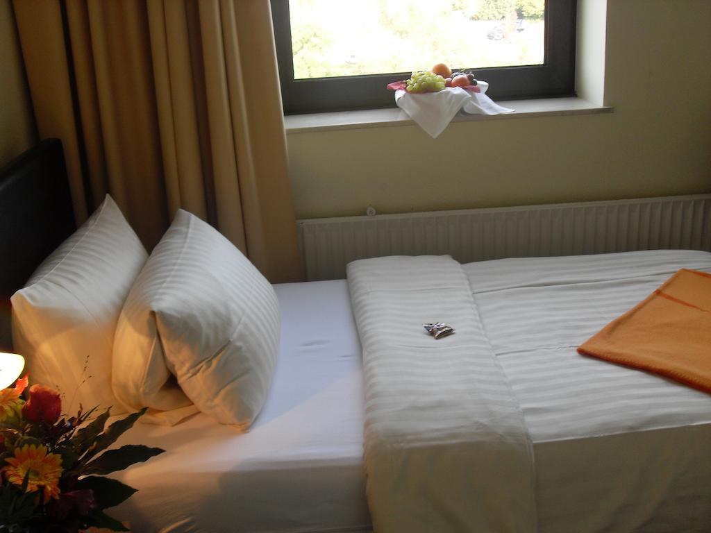 Hotel Brückentor Rinteln Habitación foto